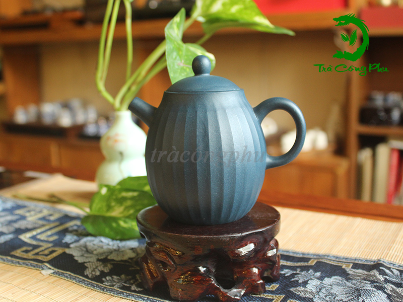 Ấm Tử Sa Mỹ Nhân Kiên Cúc Lôi ( Biến Thể) - ATS1149
